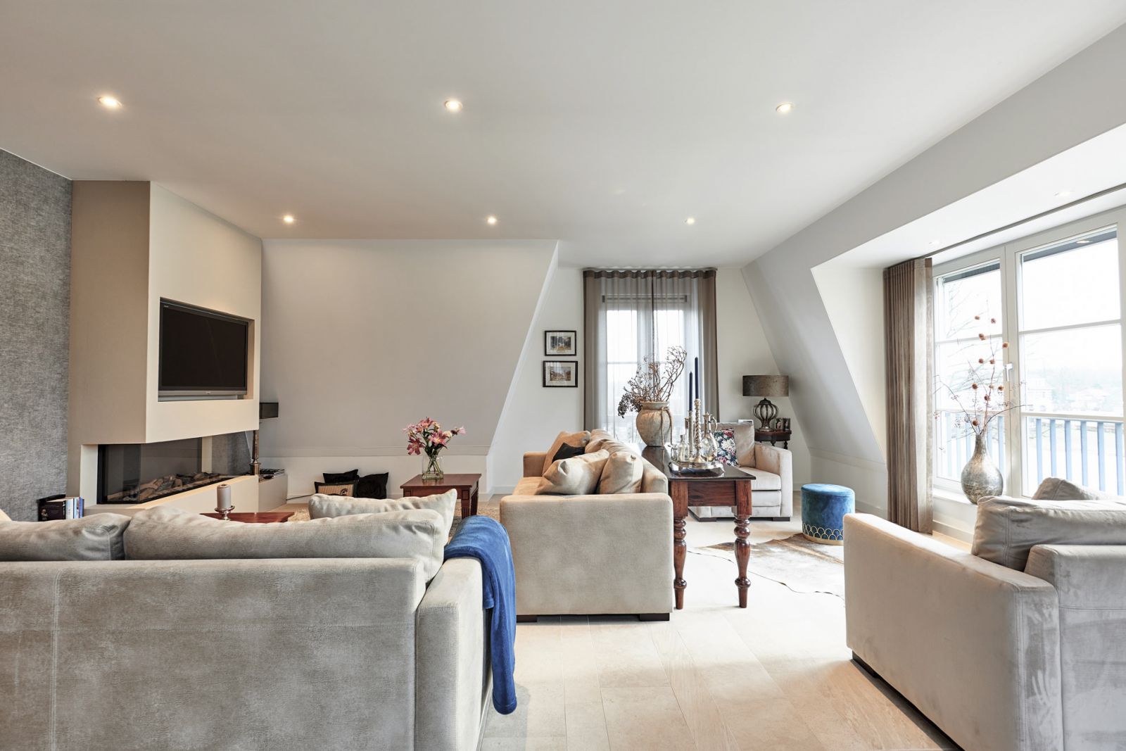 Decke streichen: Vorgehensweise, Farbwahl, Alternativen | Plameco